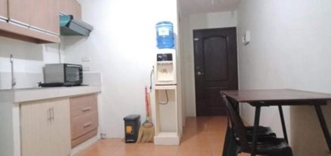 One Oasis A5 Free Pool 3Mins Walk Sm Mall Davao Stadt Exterior foto